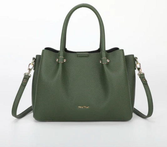 M8  J201256 -  - MIMI MUA