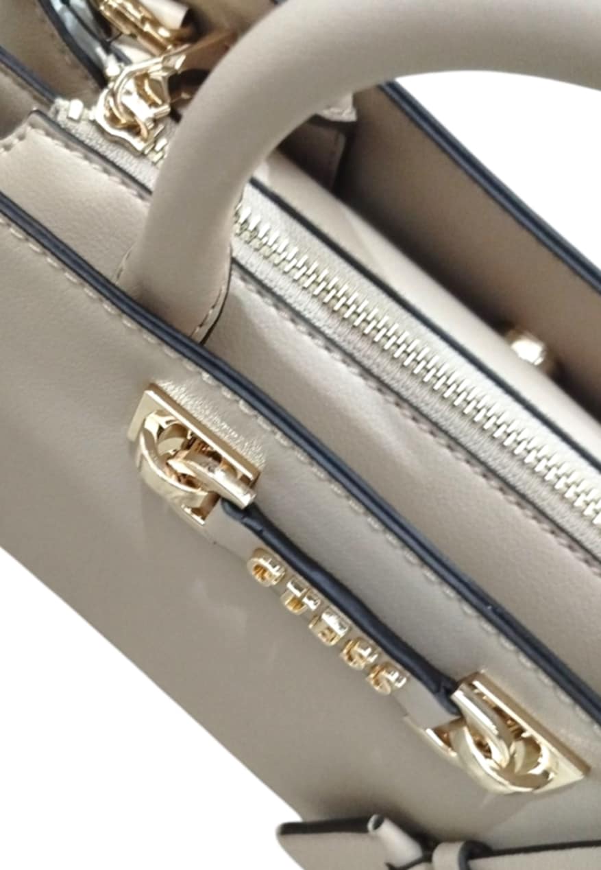 HWBG9644060 - Borsa - GUESS?