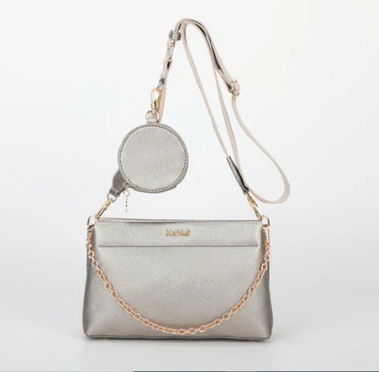 M8 J201260 -  - MIMI MUA