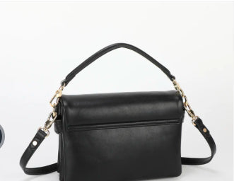 M8 J201261 -  - MIMI MUA