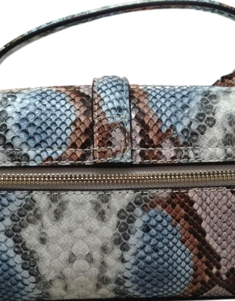 HWKG9655200 - Borsa - GUESS?