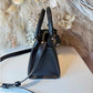 VG989105 - BORSA - GUESS?