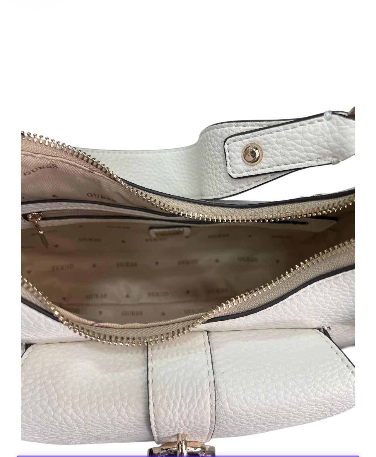 BG836218 - BORSA - GUESS