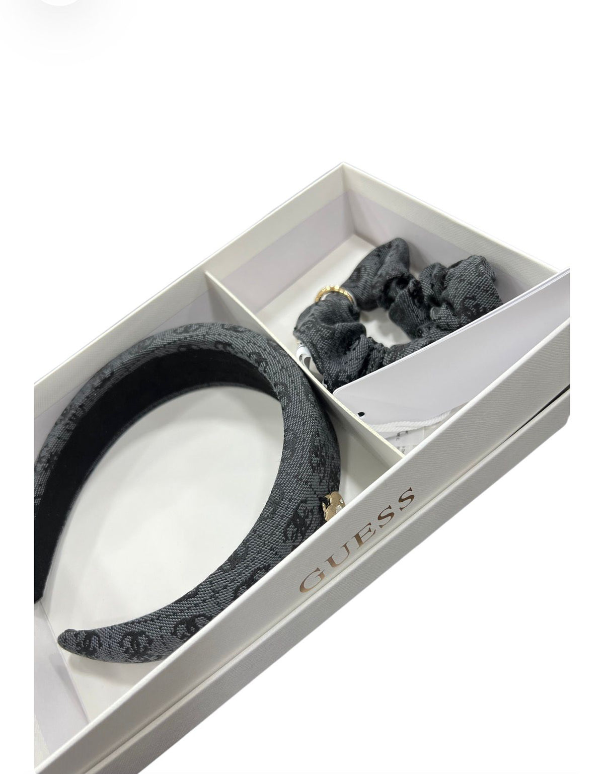 GFBOXW  P5403 NOELLE - Accessori - GUESS