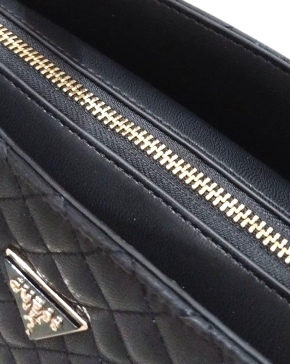 EG867925 - Borsa - GUESS?