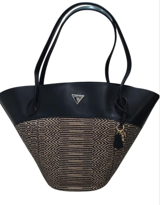 HWWC9634240 - Borsa - GUESS?