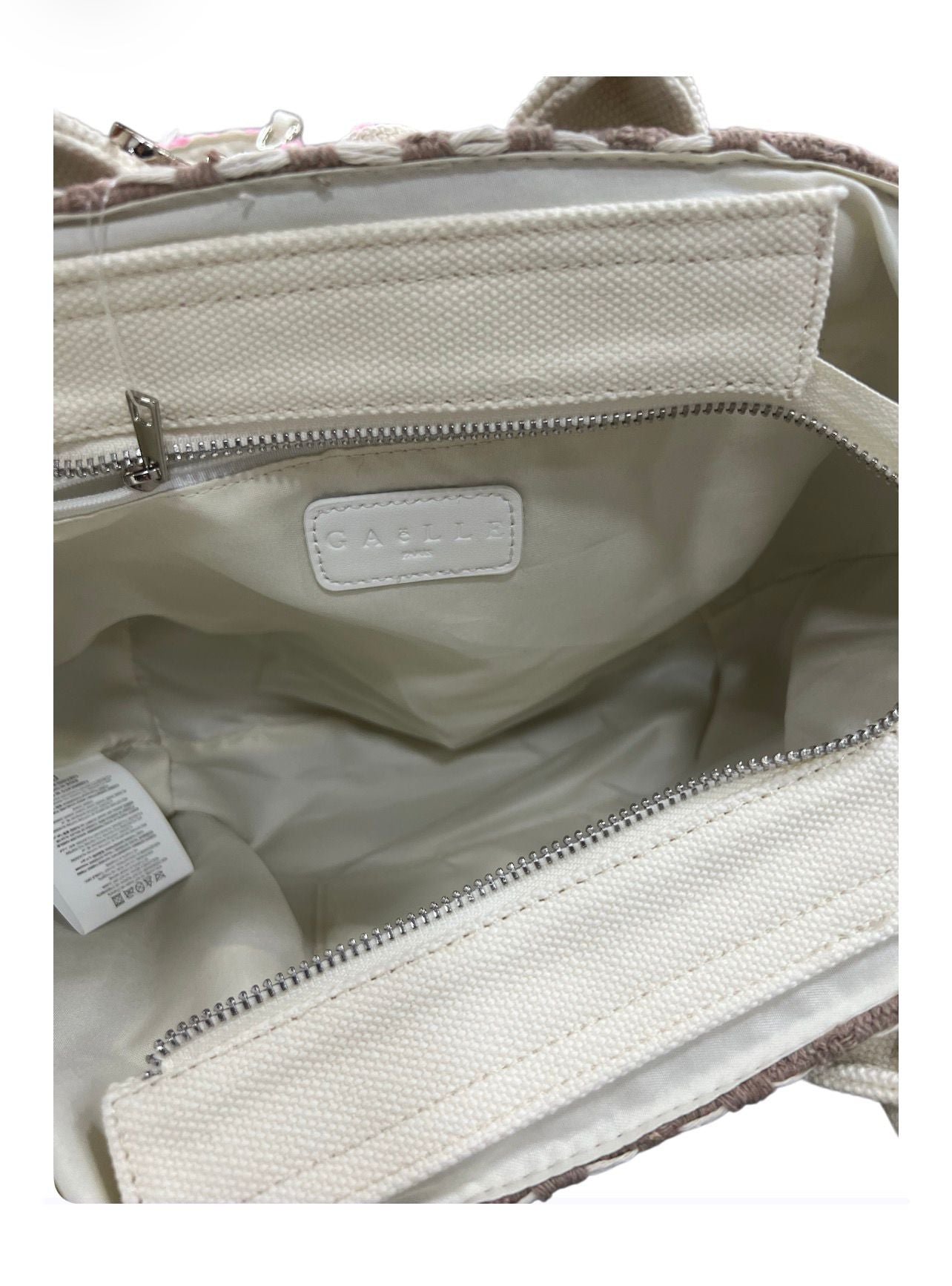 GAACW03183 - Shopper
