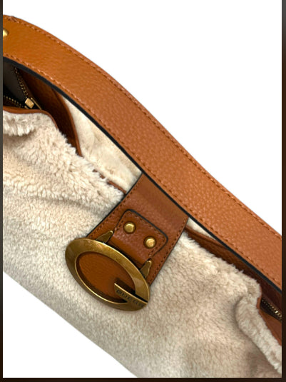 WB930818 - BORSA - GUESS?